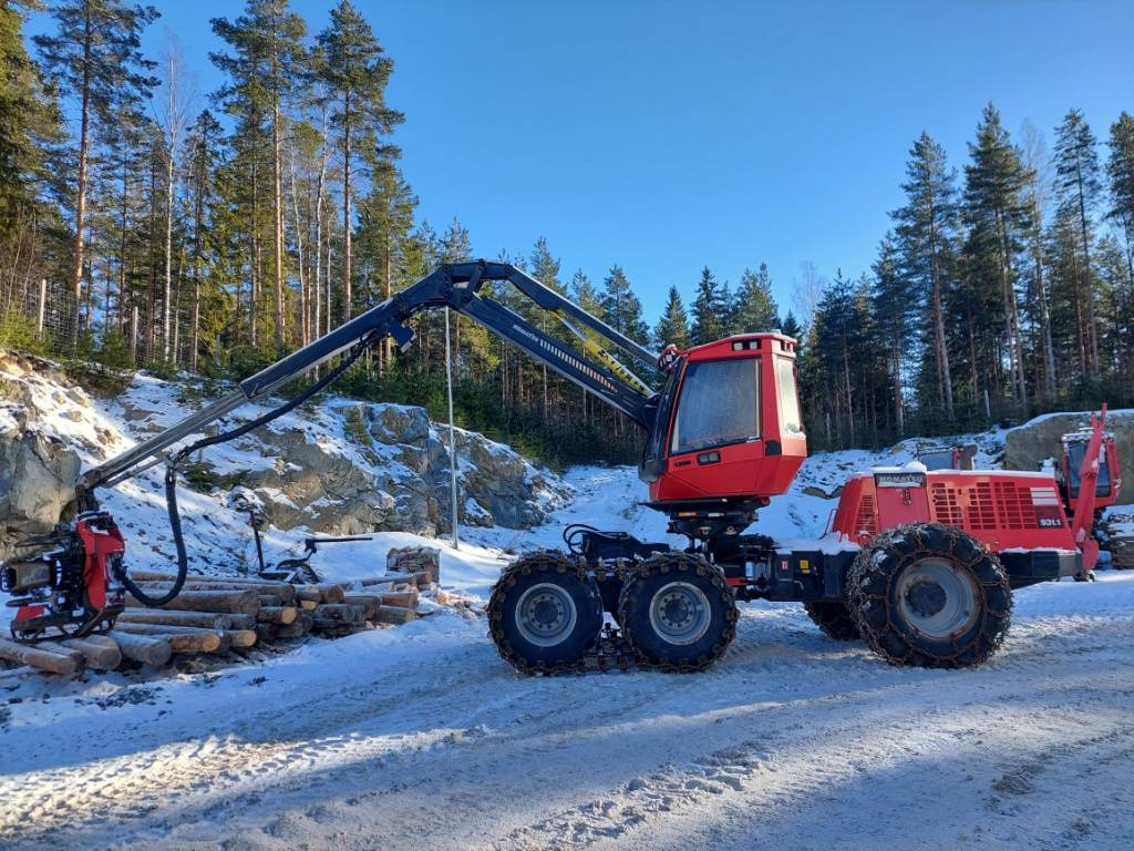 Харвестер Komatsu 931.1: фото 29