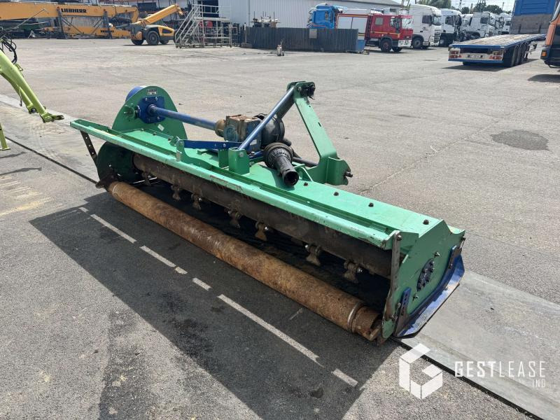 Desvoys DR4 - Косилка-измельчитель: фото 4 Desvoys DR4 - Косилка-измельчитель: фото 4