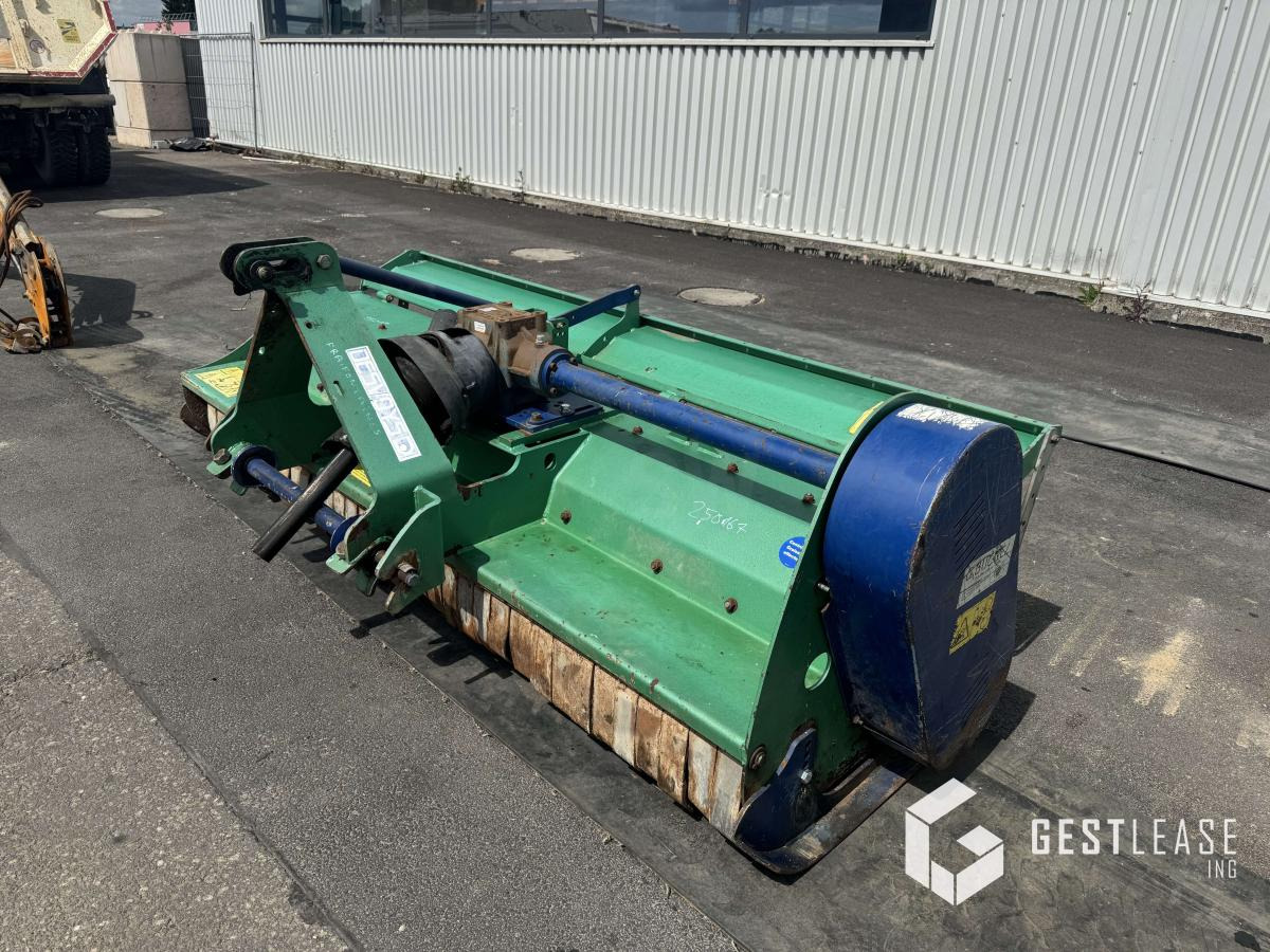 Desvoys DR4 - Косилка-измельчитель: фото 2 Desvoys DR4 - Косилка-измельчитель: фото 2