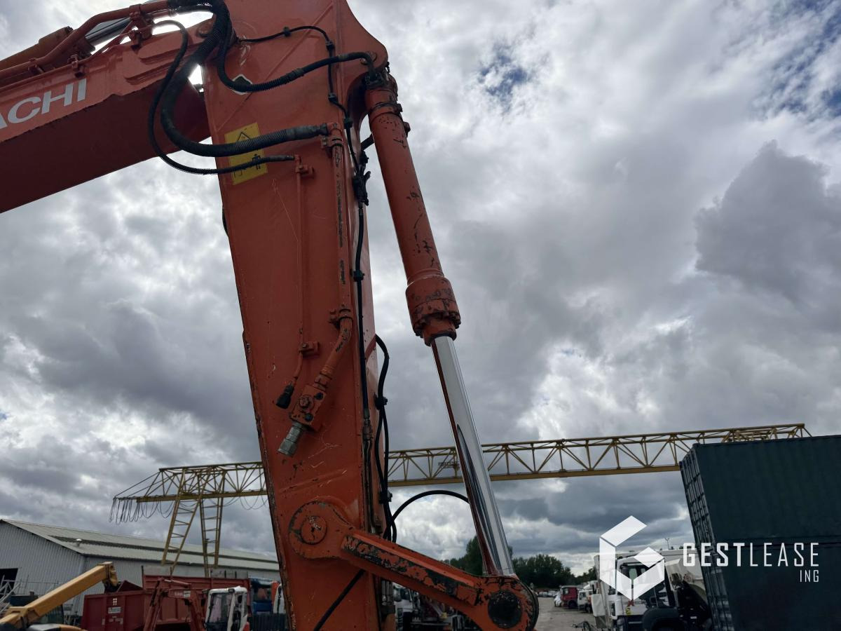 Hitachi ZX250LCN-5B - Гусеничный экскаватор: фото 5 Hitachi ZX250LCN-5B - Гусеничный экскаватор: фото 5