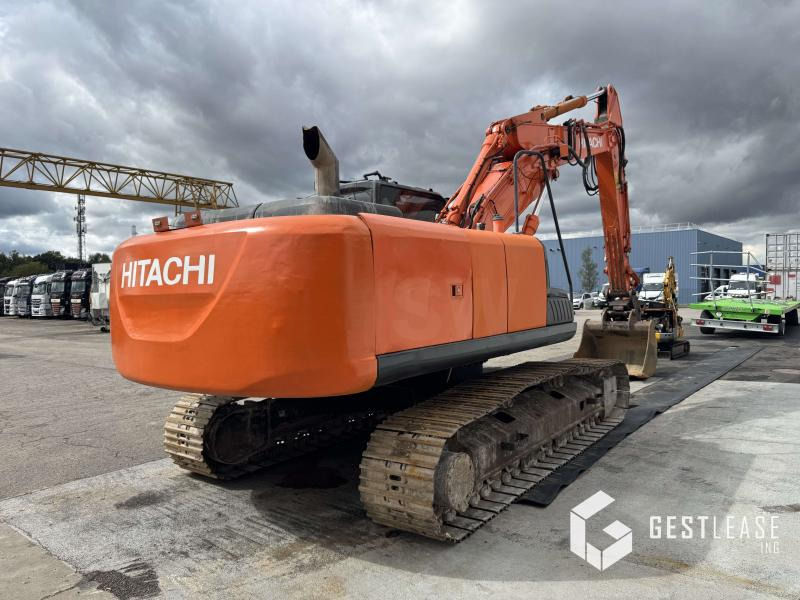 Hitachi ZX250LCN-5B - Гусеничный экскаватор: фото 3 Hitachi ZX250LCN-5B - Гусеничный экскаватор: фото 3