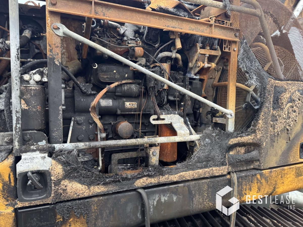 Гусеничный экскаватор Liebherr R914 COMPACT: фото 10