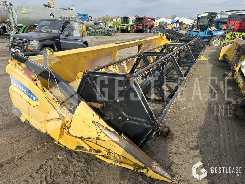 New Holland 24 - Жатка зерновая: фото 4 New Holland 24 - Жатка зерновая: фото 4