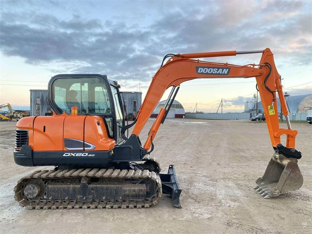 Doosan DX 60 C - Мини-экскаватор: фото 3 Doosan DX 60 C - Мини-экскаватор: фото 3
