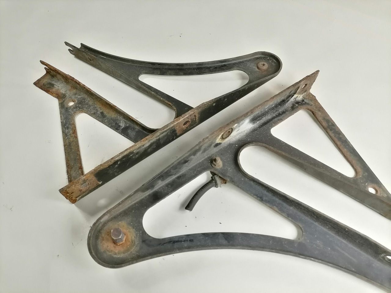 DAF Bracket 1663012 - Рама/ Шасси для Грузовиков: фото 3 DAF Bracket 1663012 - Рама/ Шасси для Грузовиков: фото 3