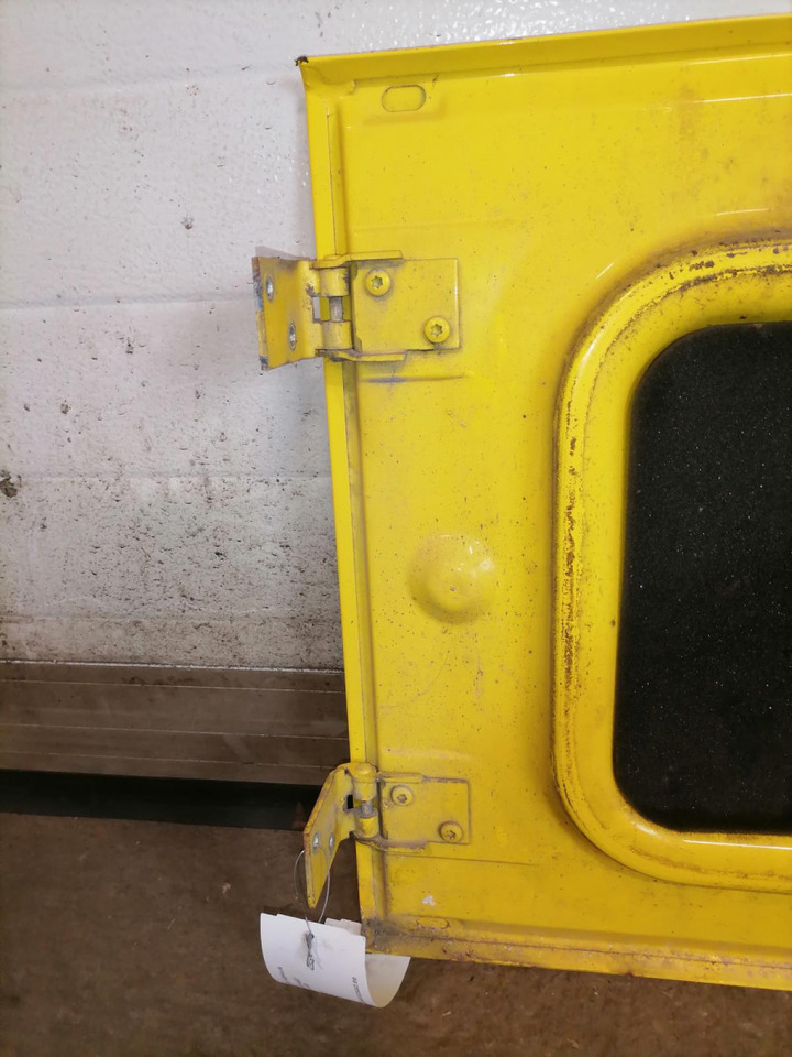 DAF Cab side door 1311495 - Универсальная запчасть для Грузовиков: фото 3 DAF Cab side door 1311495 - Универсальная запчасть для Грузовиков: фото 3