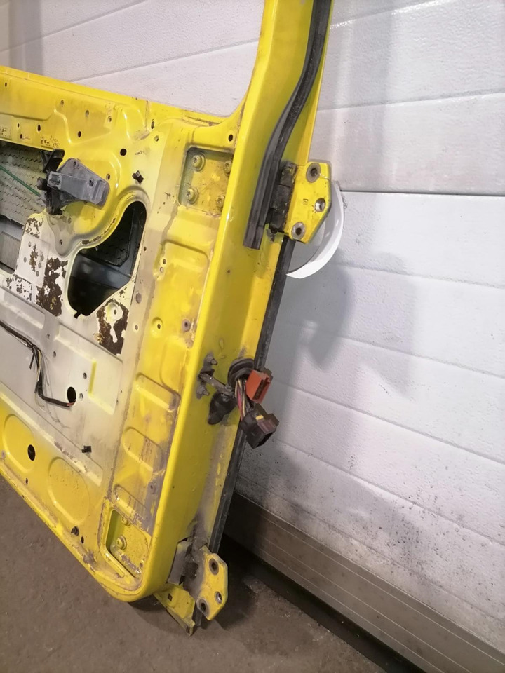 DAF Door 1676218 - Дверь и запчасти для Грузовиков: фото 3 DAF Door 1676218 - Дверь и запчасти для Грузовиков: фото 3