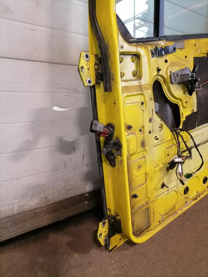 DAF Door 1676219 - Дверь и запчасти для Грузовиков: фото 5 DAF Door 1676219 - Дверь и запчасти для Грузовиков: фото 5