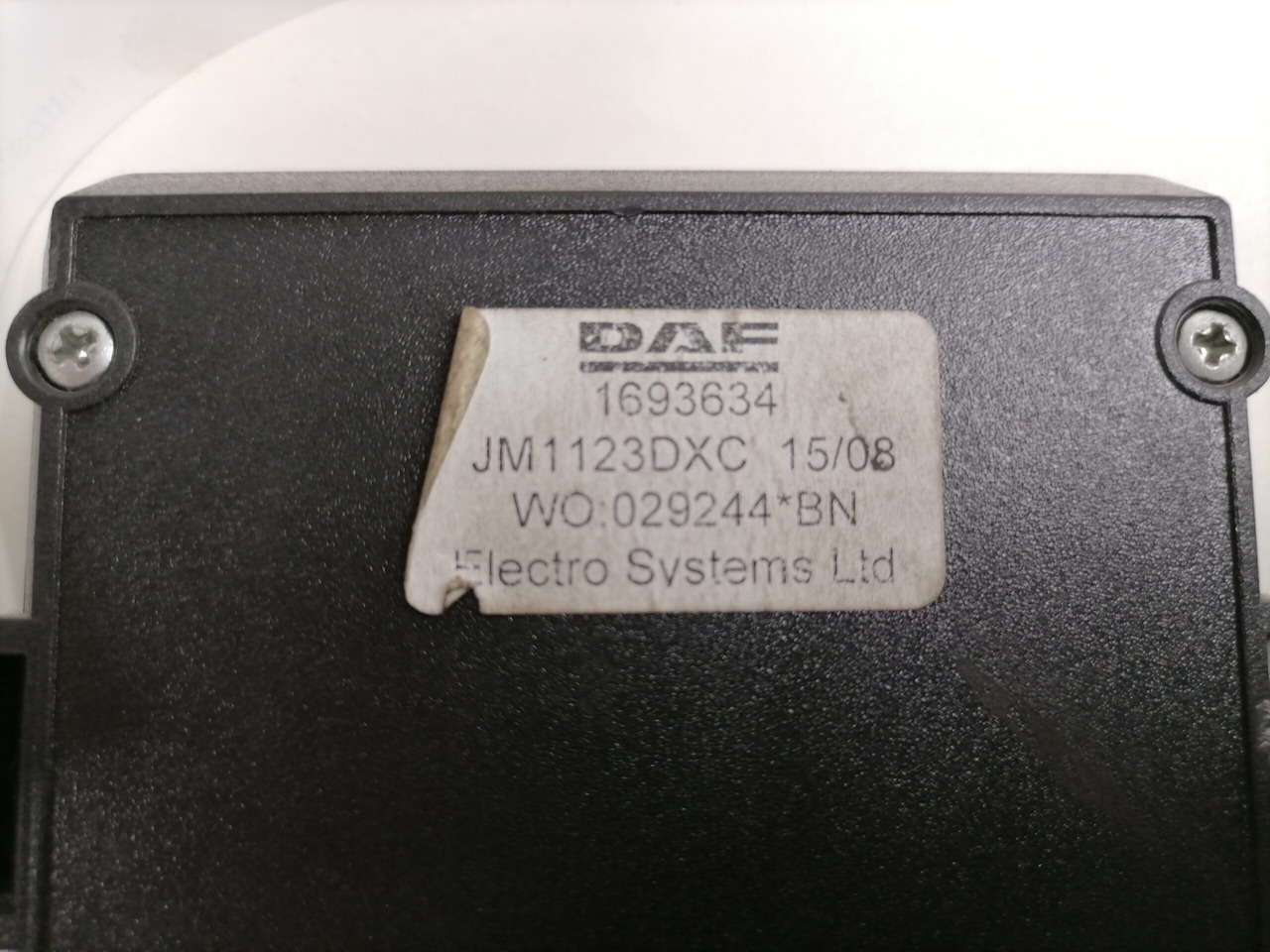 DAF Juhtplokk 1693634 - Универсальная запчасть для Грузовиков: фото 4 DAF Juhtplokk 1693634 - Универсальная запчасть для Грузовиков: фото 4