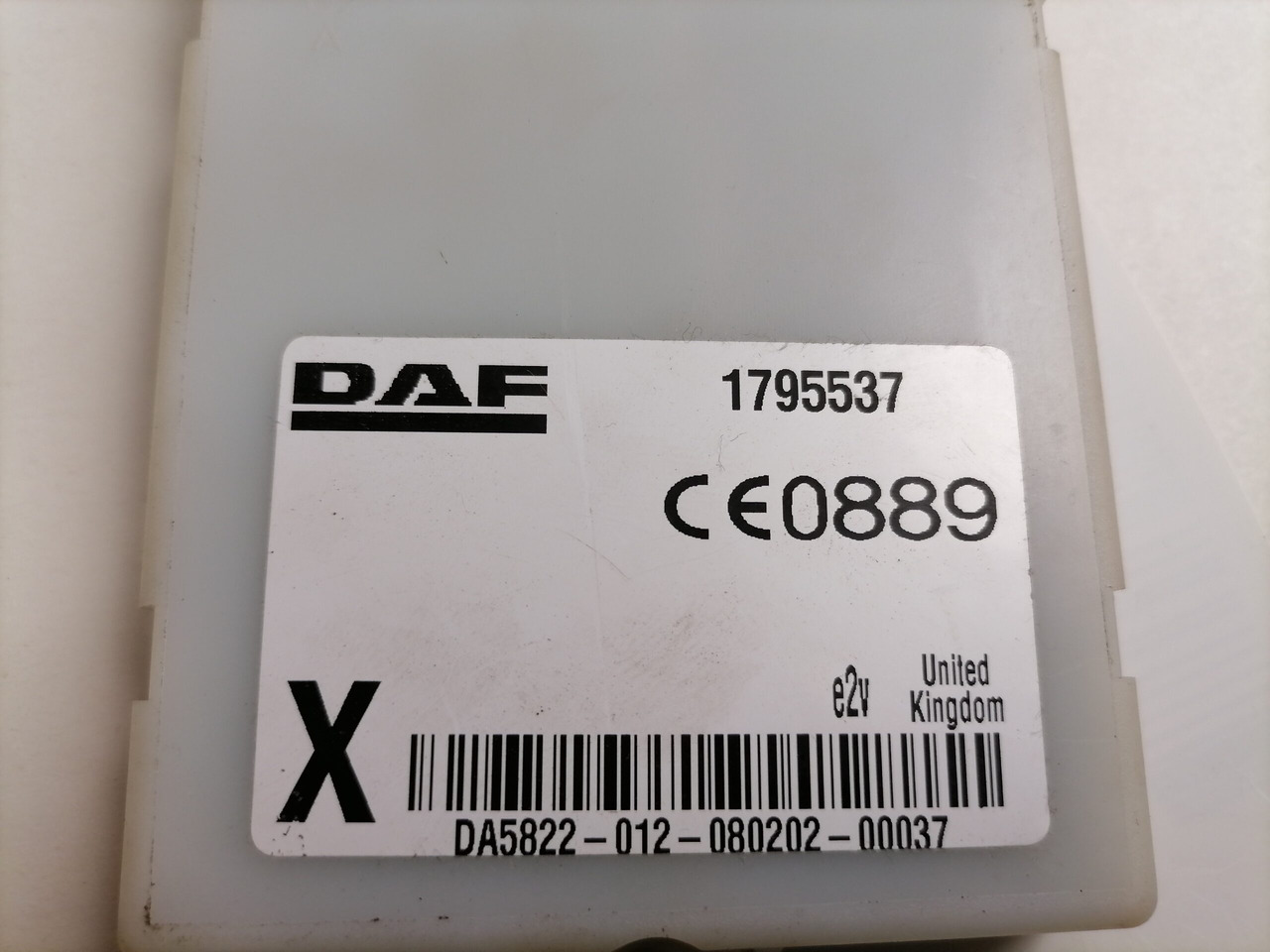 DAF Juhtplokk 1795537 - Универсальная запчасть для Грузовиков: фото 3 DAF Juhtplokk 1795537 - Универсальная запчасть для Грузовиков: фото 3