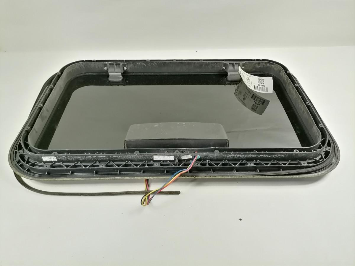 DAF Katuseluuk 1690486 - Универсальная запчасть для Грузовиков: фото 2 DAF Katuseluuk 1690486 - Универсальная запчасть для Грузовиков: фото 2