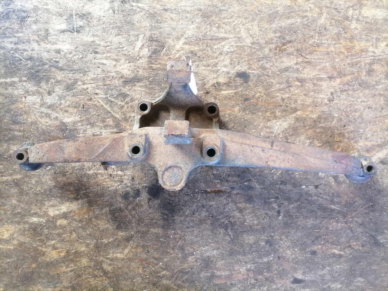 MAN Air suspension bracket 81436303169 - Ось и запчасти для Грузовиков: фото 5 MAN Air suspension bracket 81436303169 - Ось и запчасти для Грузовиков: фото 5