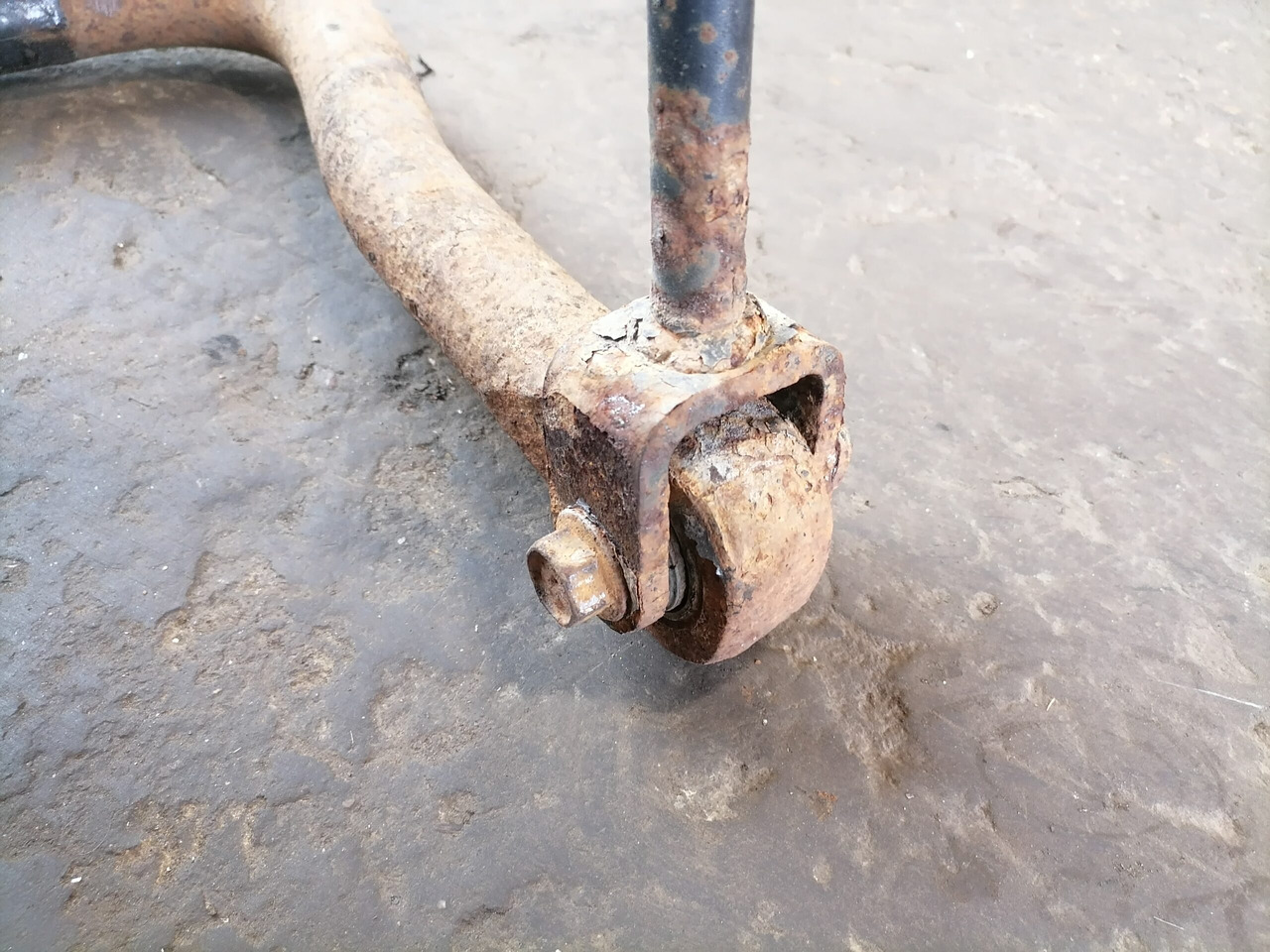 MAN Anti-roll bar 81437156074 - Стабилизатор поперечной устойчивости для Грузовиков: фото 3 MAN Anti-roll bar 81437156074 - Стабилизатор поперечной устойчивости для Грузовиков: фото 3