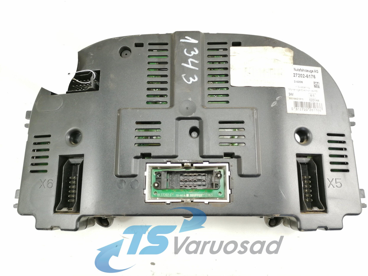 MAN Dashboard 81272026176 - Приборная панель для Грузовиков: фото 3 MAN Dashboard 81272026176 - Приборная панель для Грузовиков: фото 3