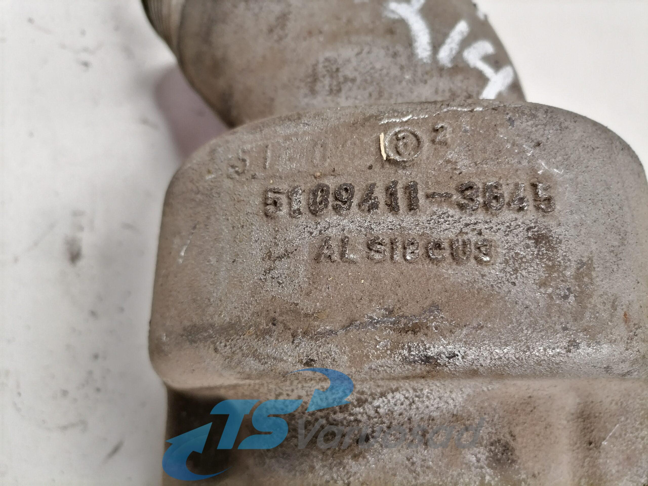 MAN Intake manifold 51094113645 - Впускной коллектор для Грузовиков: фото 4 MAN Intake manifold 51094113645 - Впускной коллектор для Грузовиков: фото 4