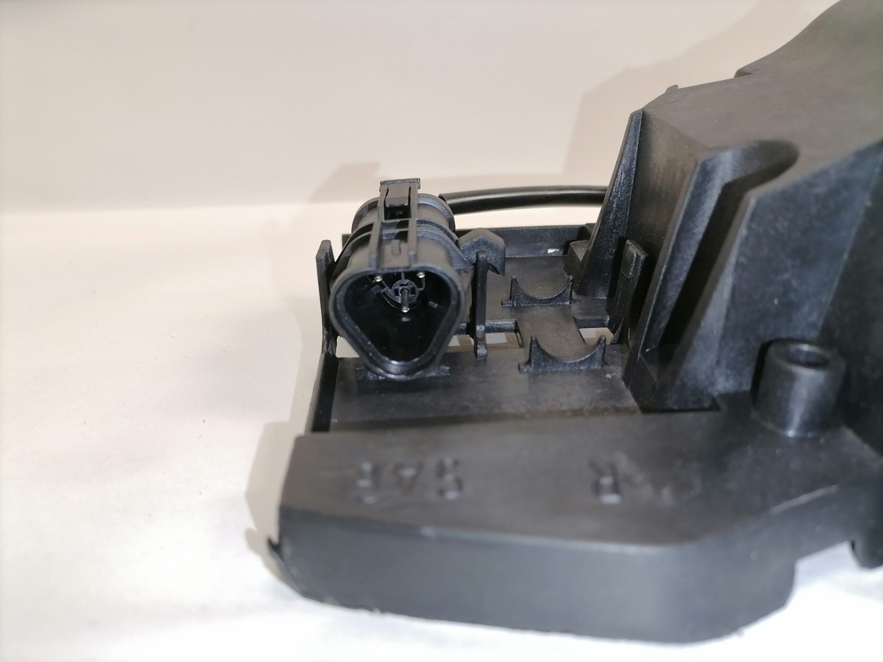 MAN Küljepeegel, parem 81637306531 - Зеркало заднего вида для Грузовиков: фото 5 MAN Küljepeegel, parem 81637306531 - Зеркало заднего вида для Грузовиков: фото 5