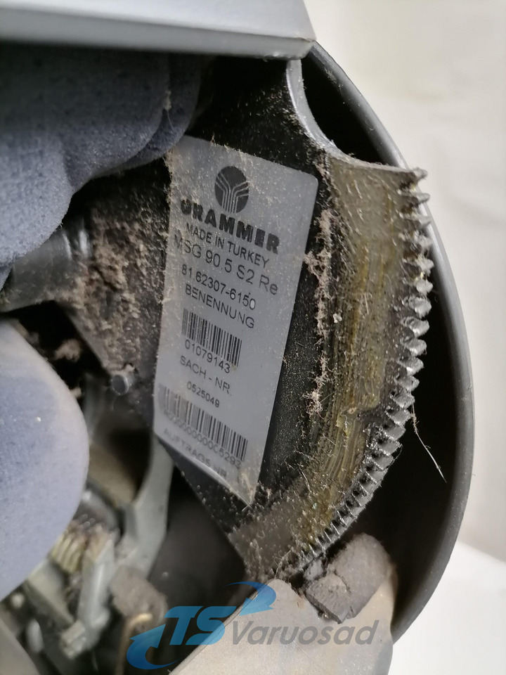 MAN Passenger seat 81623076150 - Сиденье для Грузовиков: фото 2 MAN Passenger seat 81623076150 - Сиденье для Грузовиков: фото 2