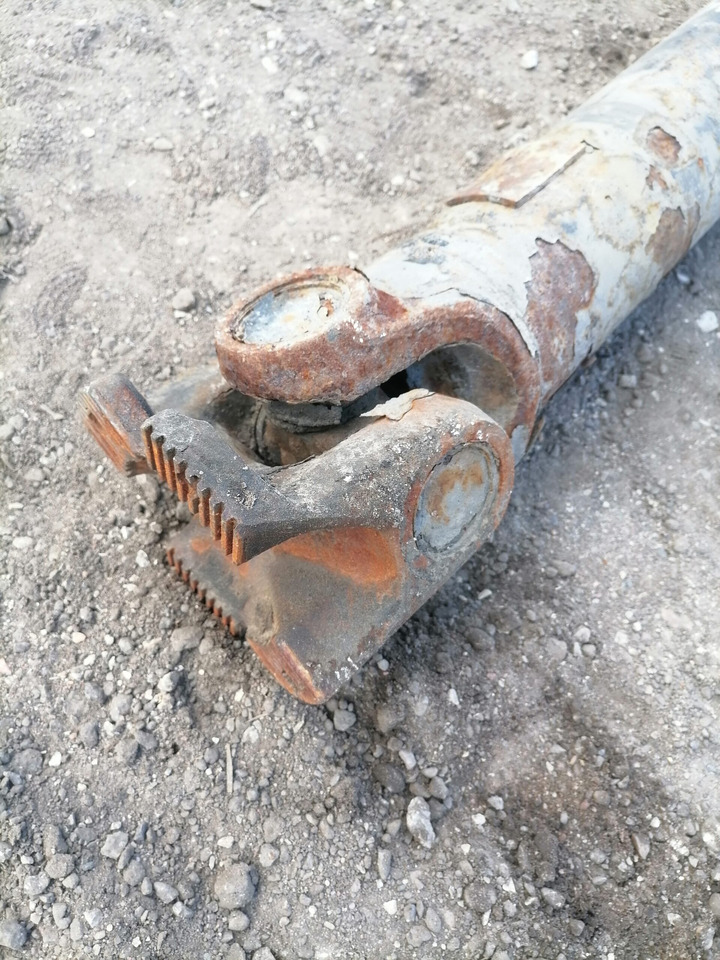 MAN Propeller shaft 81393256152 - Карданный вал для Грузовиков: фото 4 MAN Propeller shaft 81393256152 - Карданный вал для Грузовиков: фото 4