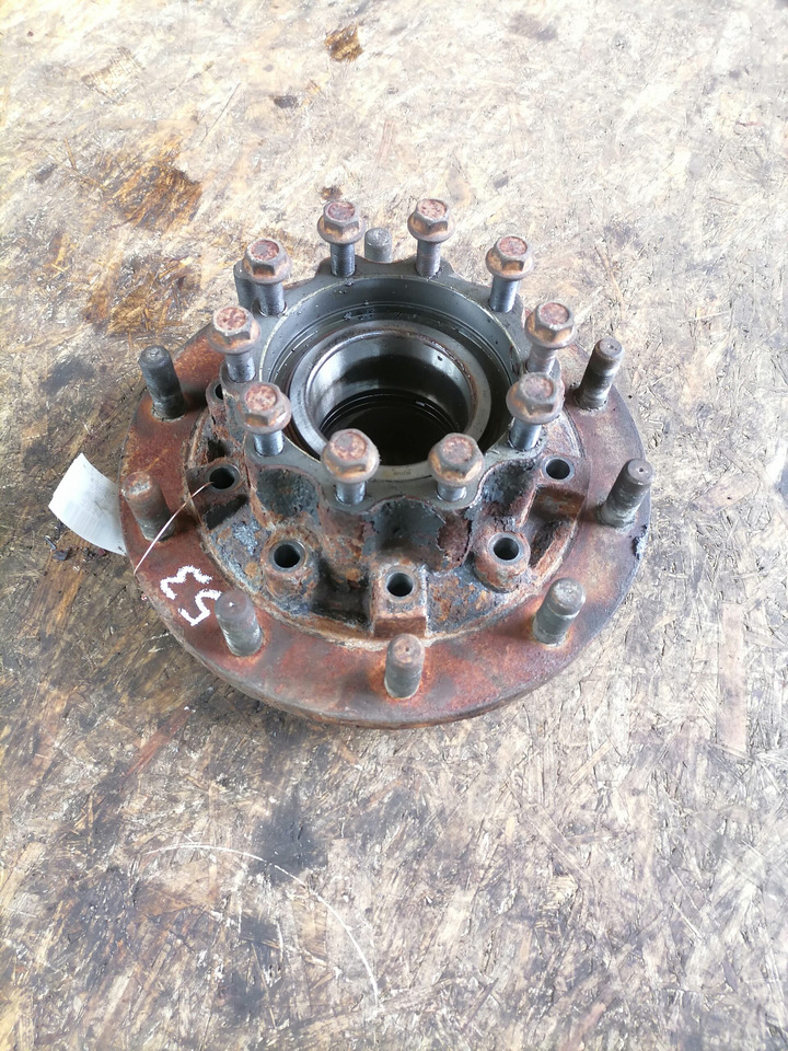 MAN Rear axel hub 81357010155 - Универсальная запчасть для Грузовиков: фото 2 MAN Rear axel hub 81357010155 - Универсальная запчасть для Грузовиков: фото 2