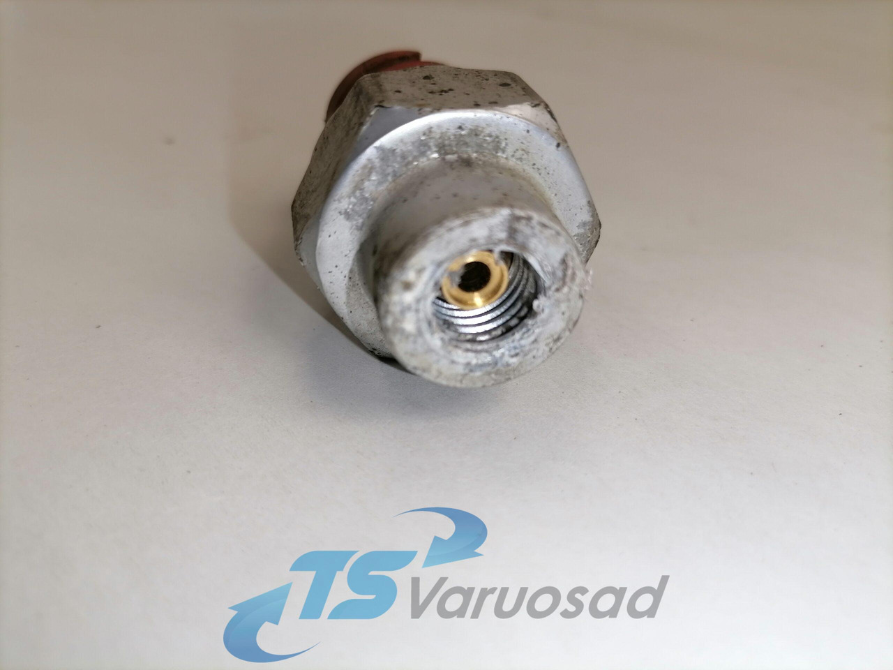 MAN Sensor, air pressure 81274210251 - Сенсор для Грузовиков: фото 2 MAN Sensor, air pressure 81274210251 - Сенсор для Грузовиков: фото 2