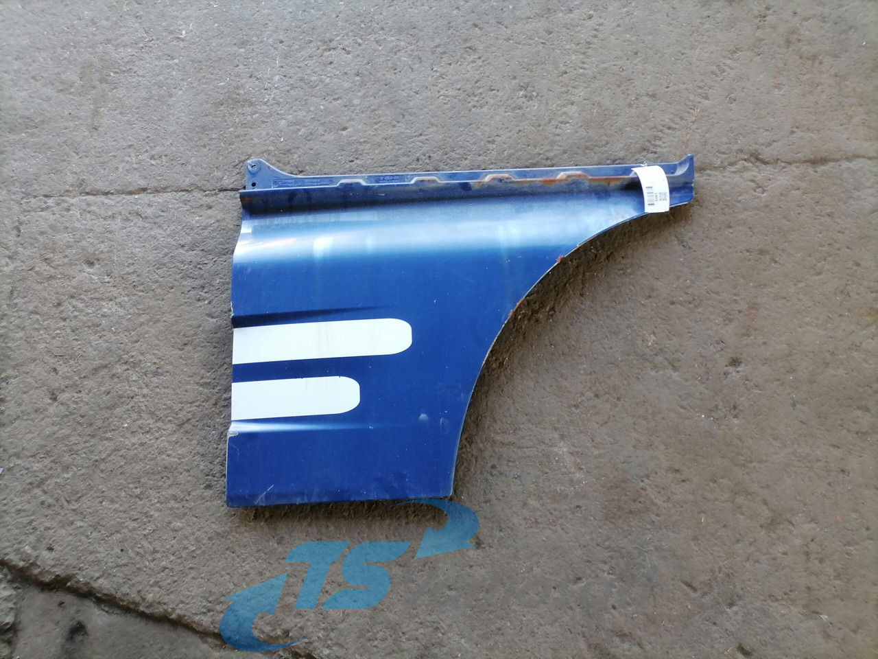 MAN Ukse pikendus, vasak 81626100019 - Дверь и запчасти для Грузовиков: фото 1 MAN Ukse pikendus, vasak 81626100019 - Дверь и запчасти для Грузовиков: фото 1