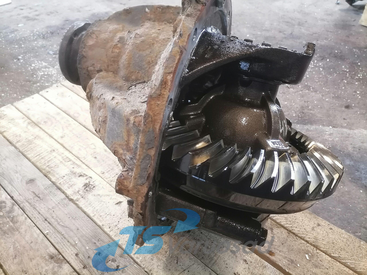 MB Axel gear A0003504303 - Бортовой редуктор для Грузовиков: фото 1 MB Axel gear A0003504303 - Бортовой редуктор для Грузовиков: фото 1