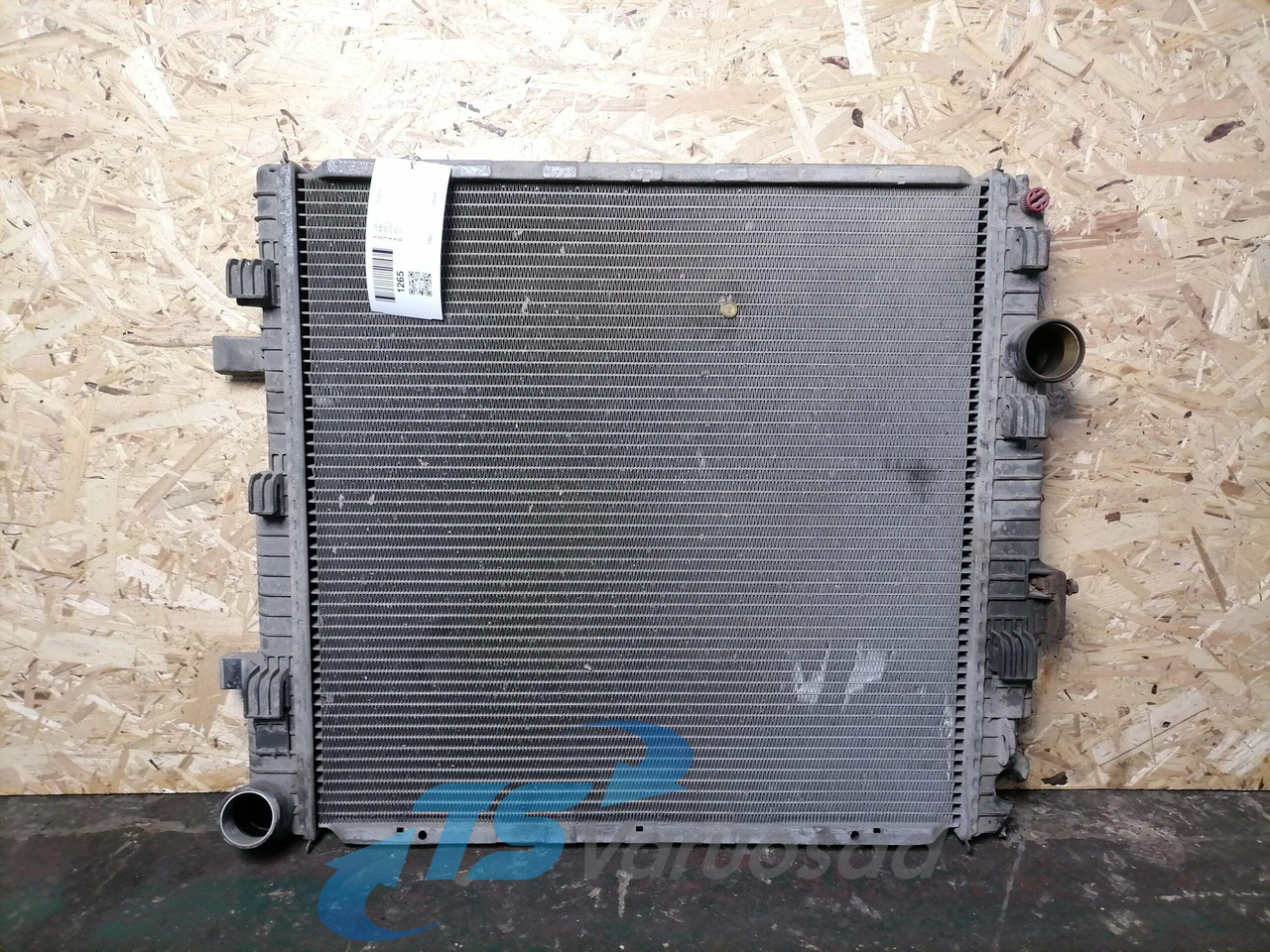 MB Cooling radiator A9705000403 - Радиатор для Грузовиков: фото 1 MB Cooling radiator A9705000403 - Радиатор для Грузовиков: фото 1