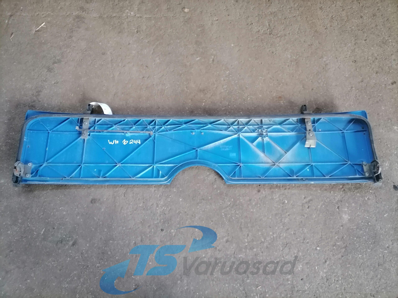 MB Iluvõre A9737500602 - Решётка радиатора для Грузовиков: фото 2 MB Iluvõre A9737500602 - Решётка радиатора для Грузовиков: фото 2