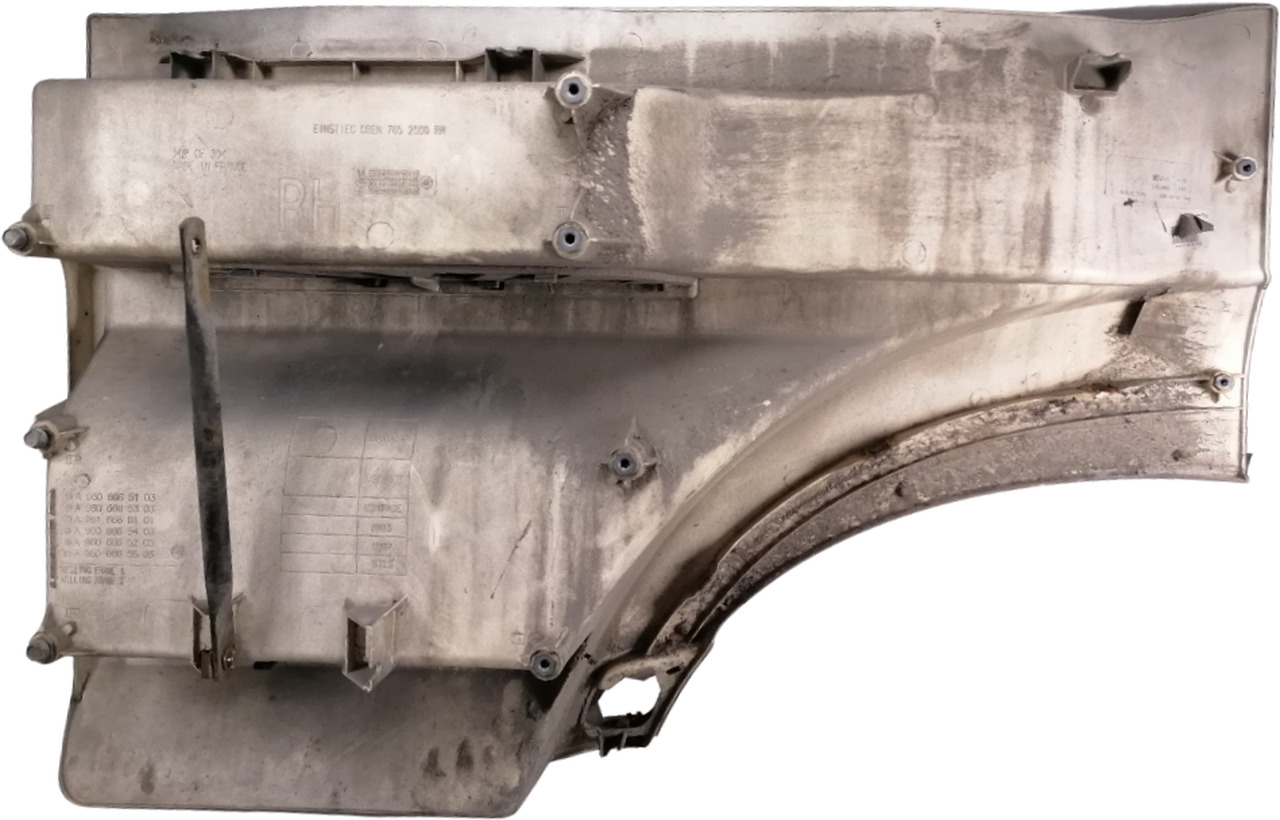 Mercedes-Benz Astmelaua plastik A9606665103 - Боковая подножка для Грузовиков: фото 2 Mercedes-Benz Astmelaua plastik A9606665103 - Боковая подножка для Грузовиков: фото 2