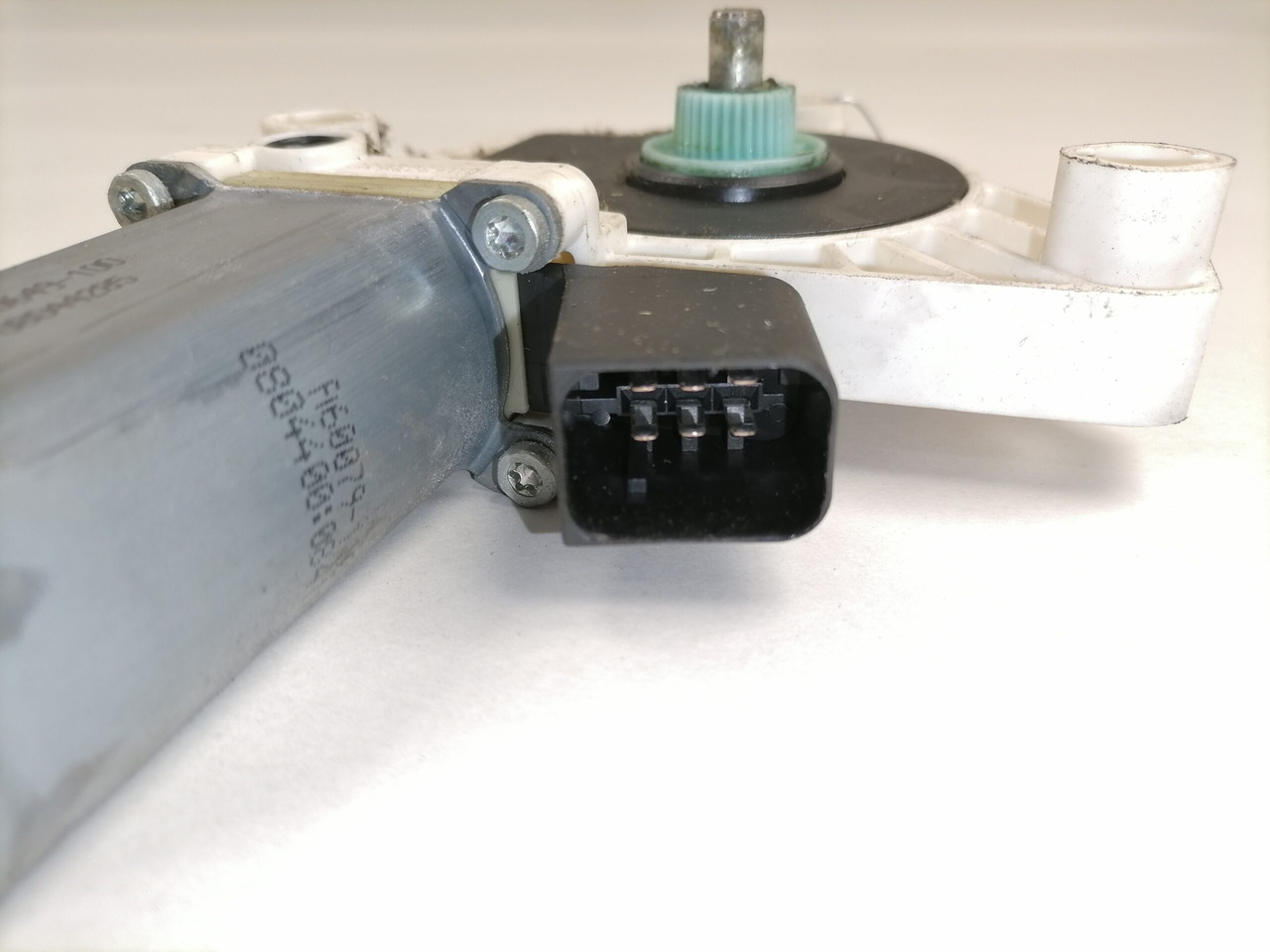 Mercedes-Benz Glass lift A55382110 - Стекло и запчасти для Грузовиков: фото 4 Mercedes-Benz Glass lift A55382110 - Стекло и запчасти для Грузовиков: фото 4