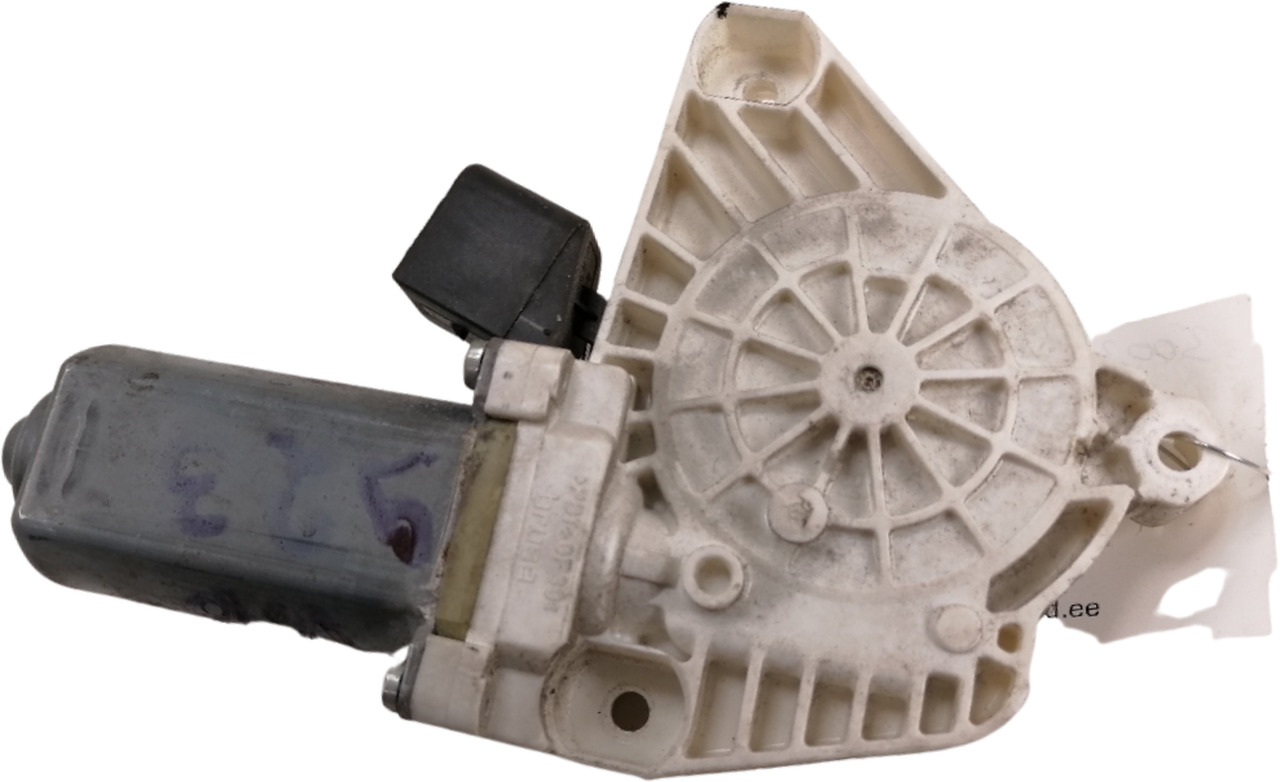 Mercedes-Benz Glass lift A55382110 - Стекло и запчасти для Грузовиков: фото 1 Mercedes-Benz Glass lift A55382110 - Стекло и запчасти для Грузовиков: фото 1