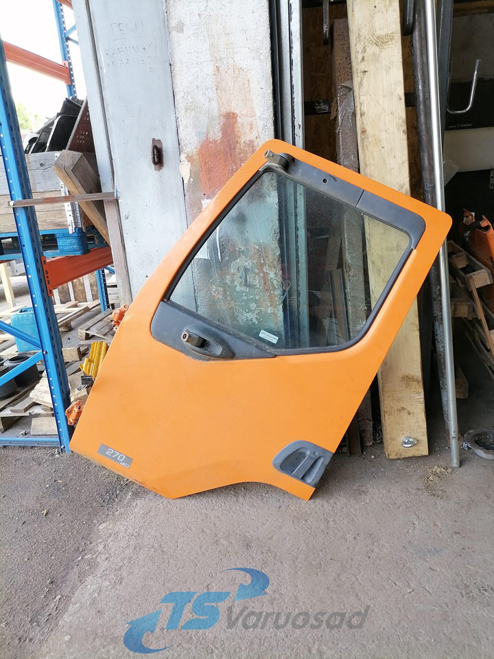 Renault Uks, vasak 5600464823 - Дверь и запчасти для Грузовиков: фото 1 Renault Uks, vasak 5600464823 - Дверь и запчасти для Грузовиков: фото 1