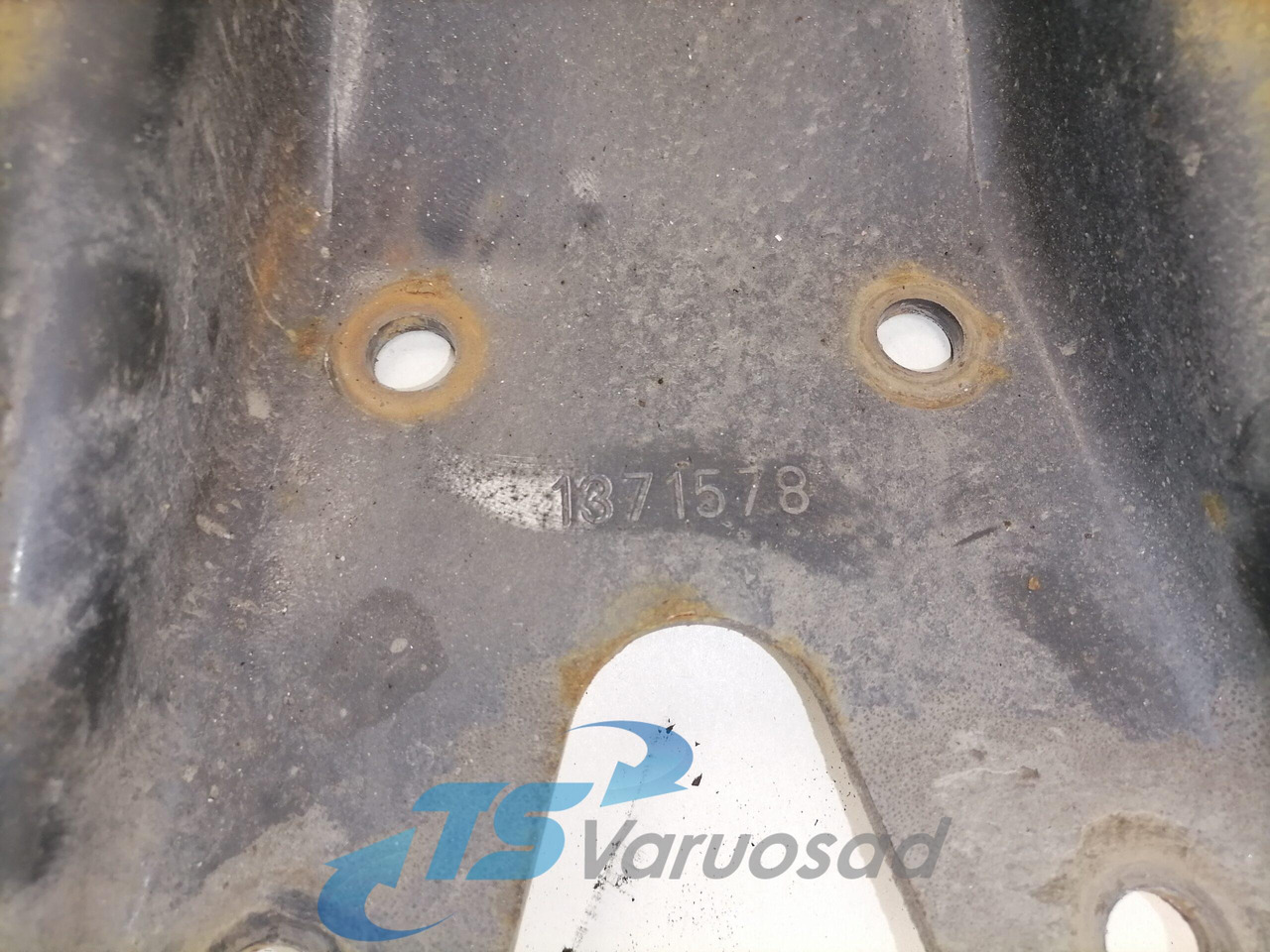 Scania Ahock absorber mounting 1371578 - Подвеска для Грузовиков: фото 3 Scania Ahock absorber mounting 1371578 - Подвеска для Грузовиков: фото 3