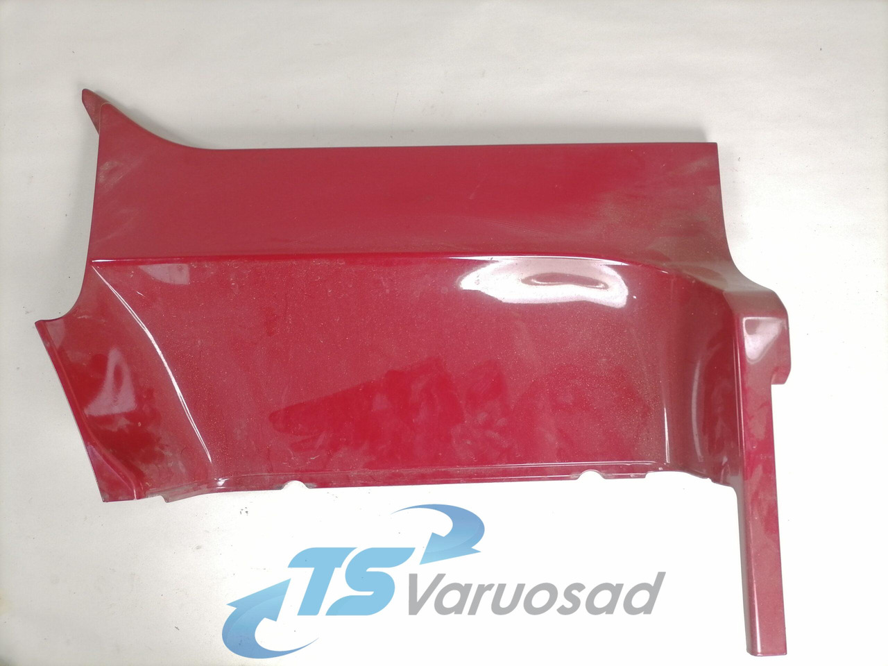 Scania Astmelaua plastik kate, ülemine parem 1442654 - Боковая подножка для Грузовиков: фото 1 Scania Astmelaua plastik kate, ülemine parem 1442654 - Боковая подножка для Грузовиков: фото 1