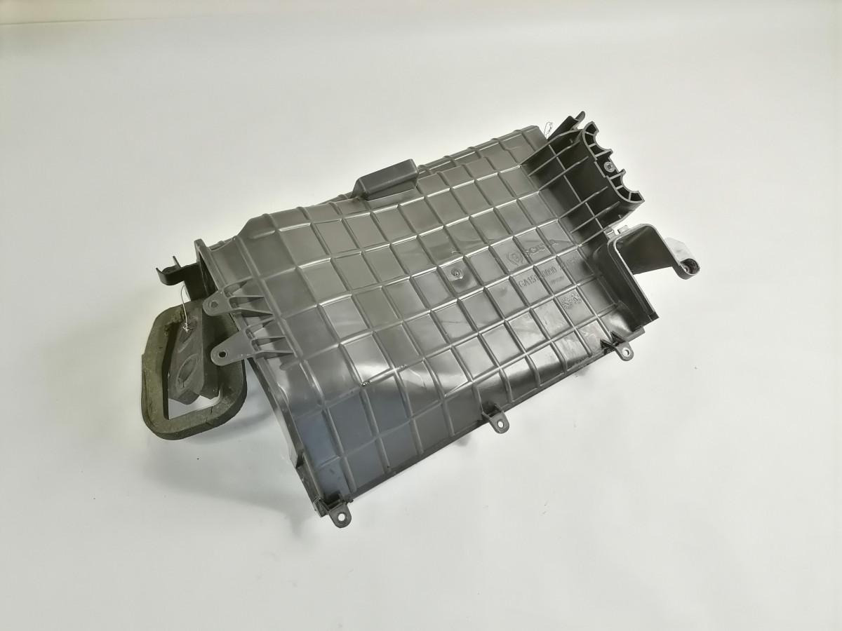 Scania Blower cover 2301518 - Универсальная запчасть для Грузовиков: фото 2 Scania Blower cover 2301518 - Универсальная запчасть для Грузовиков: фото 2