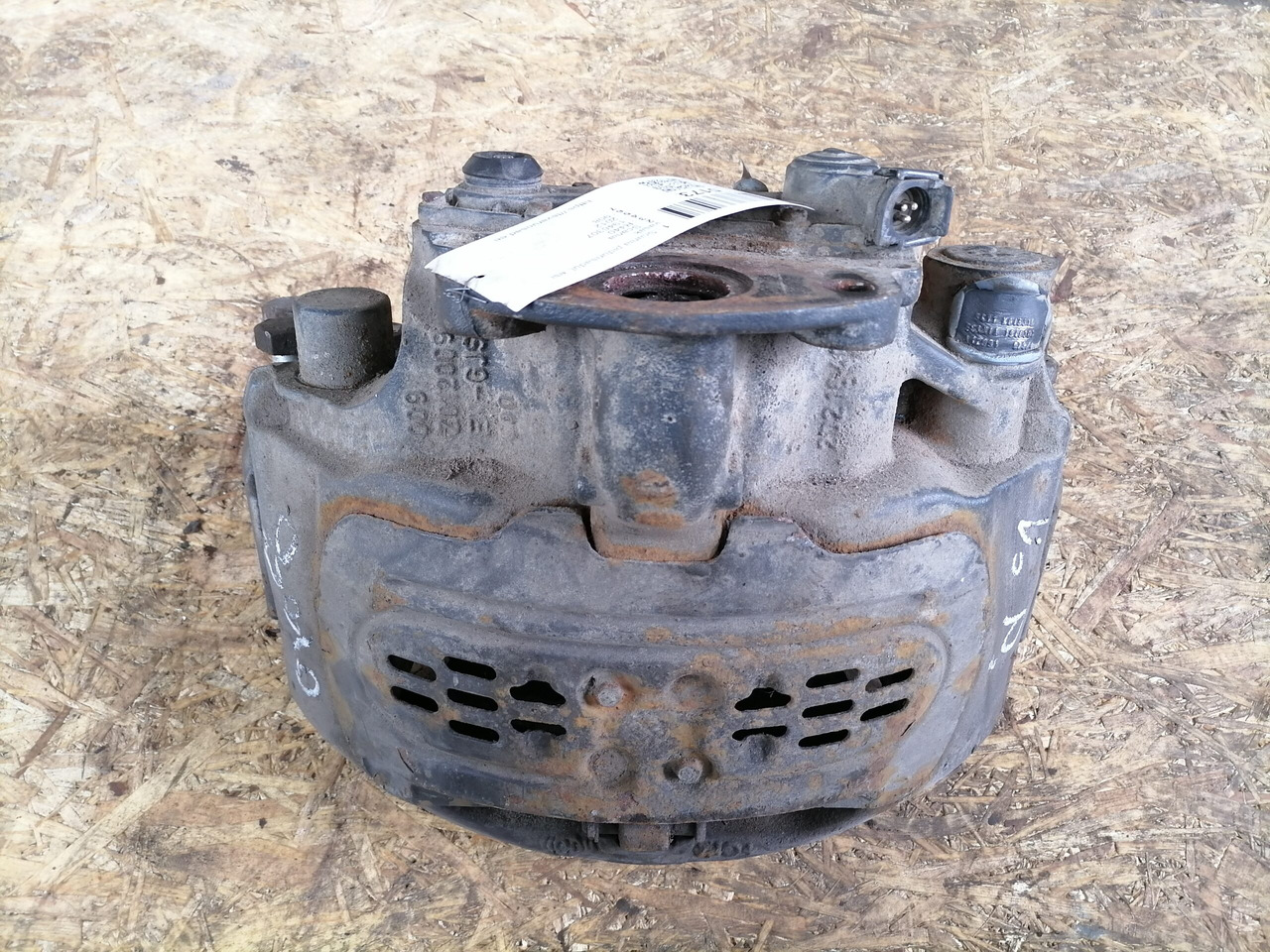 Scania Brake caliper 1946307 - Детали тормозной системы для Грузовиков: фото 2 Scania Brake caliper 1946307 - Детали тормозной системы для Грузовиков: фото 2