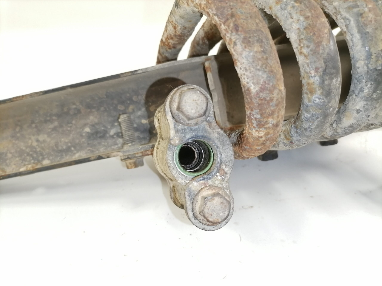 Scania Compressor air pipe 1747246 - Пневмокомпрессор для Грузовиков: фото 5 Scania Compressor air pipe 1747246 - Пневмокомпрессор для Грузовиков: фото 5
