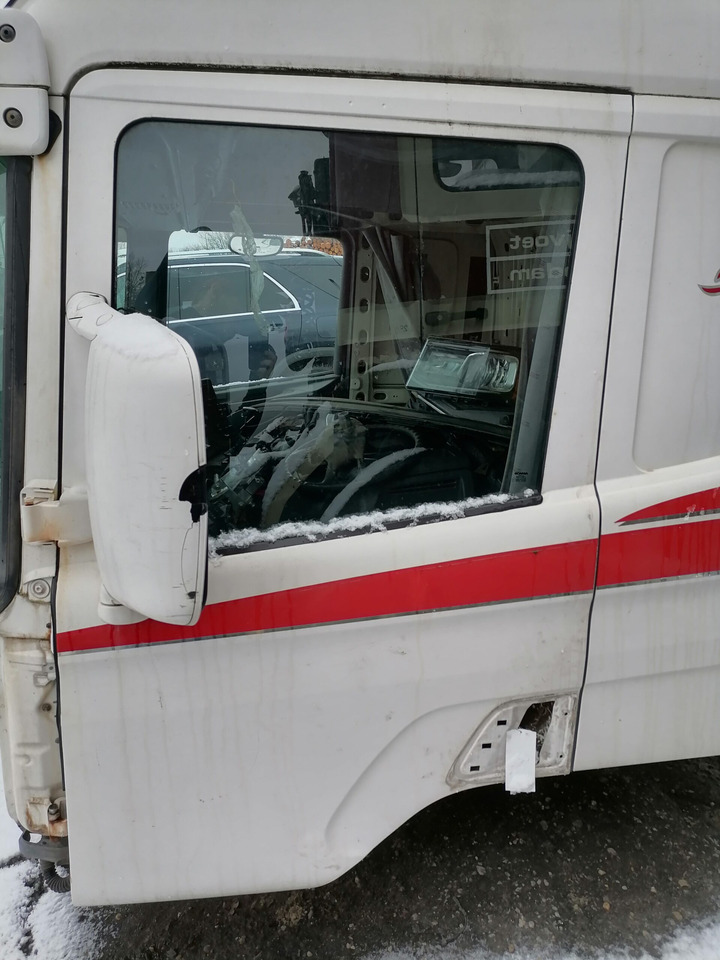 Scania Door 1476532 - Дверь и запчасти для Грузовиков: фото 1 Scania Door 1476532 - Дверь и запчасти для Грузовиков: фото 1