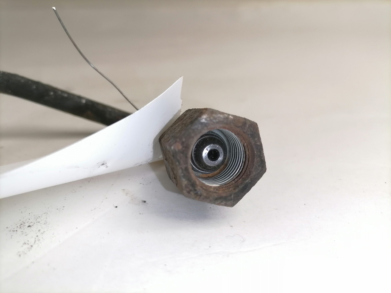 Scania Fuel pipe 1743982 - Топливная система для Грузовиков: фото 3 Scania Fuel pipe 1743982 - Топливная система для Грузовиков: фото 3