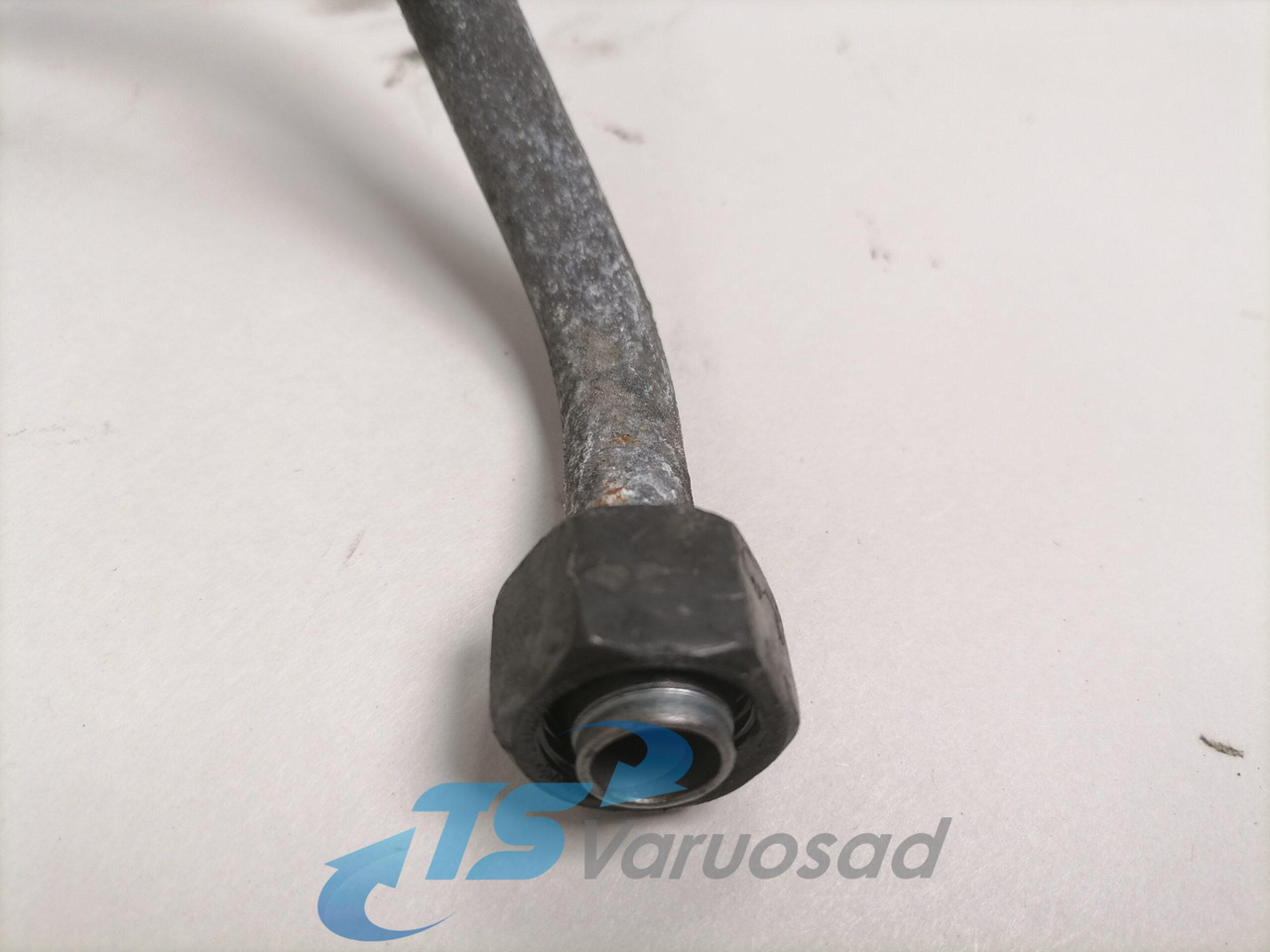 Scania Fuel pipe 1743986 - Топливная система для Грузовиков: фото 3 Scania Fuel pipe 1743986 - Топливная система для Грузовиков: фото 3