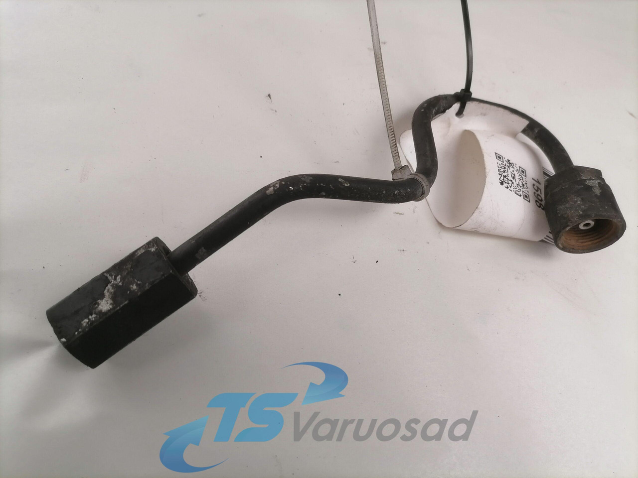 Scania Fuel pipe 1860539 - Топливная система для Грузовиков: фото 1 Scania Fuel pipe 1860539 - Топливная система для Грузовиков: фото 1