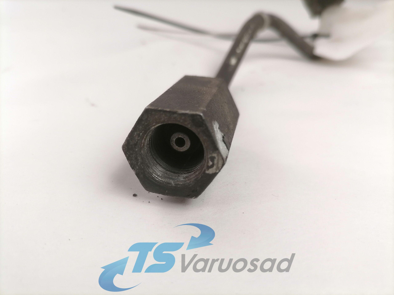 Scania Fuel pipe 1860539 - Топливная система для Грузовиков: фото 3 Scania Fuel pipe 1860539 - Топливная система для Грузовиков: фото 3