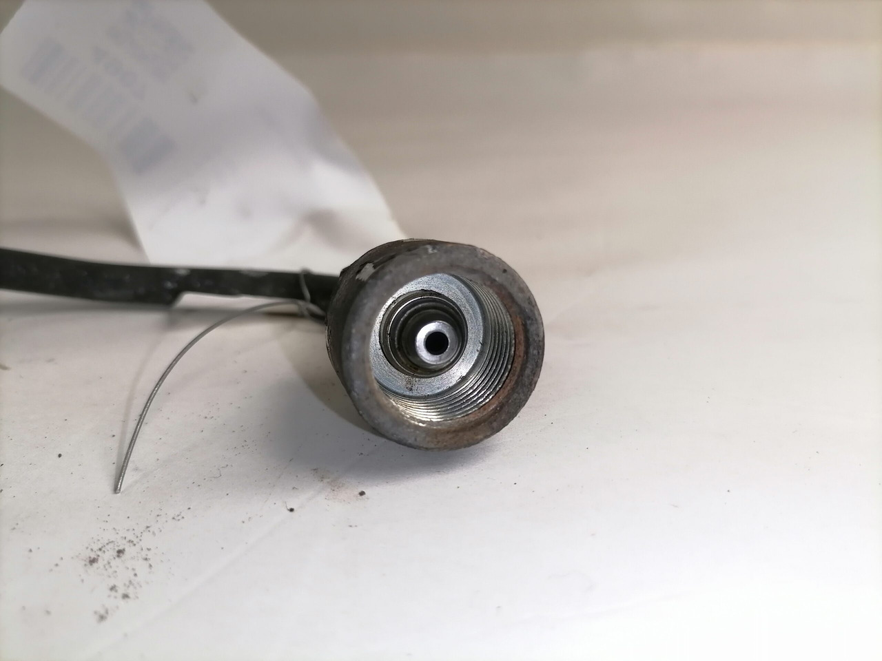 Scania Fuel pipe 1879503 - Топливная система для Грузовиков: фото 2 Scania Fuel pipe 1879503 - Топливная система для Грузовиков: фото 2