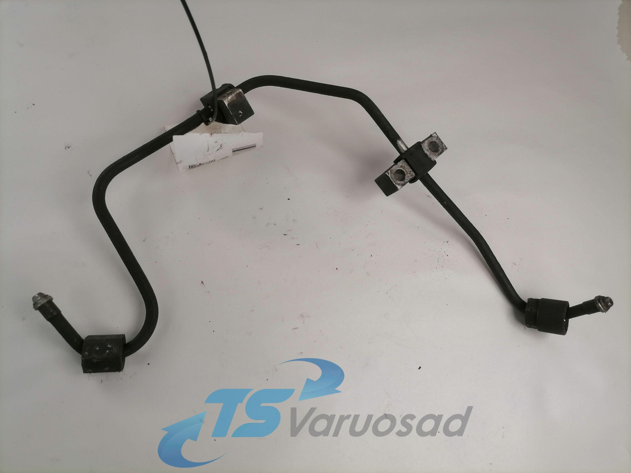 Scania Fuel pipe 1889111 - Топливная система для Грузовиков: фото 1 Scania Fuel pipe 1889111 - Топливная система для Грузовиков: фото 1