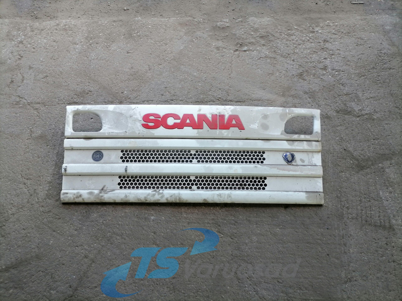 Scania Grille panel 1597571 - Решётка радиатора для Грузовиков: фото 1 Scania Grille panel 1597571 - Решётка радиатора для Грузовиков: фото 1