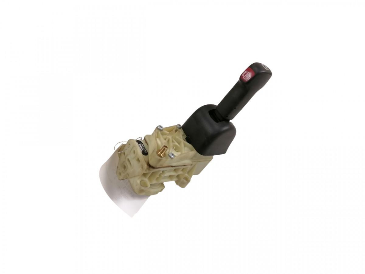 Scania Handbrake control lever 1882115 - Универсальная запчасть для Грузовиков: фото 1 Scania Handbrake control lever 1882115 - Универсальная запчасть для Грузовиков: фото 1