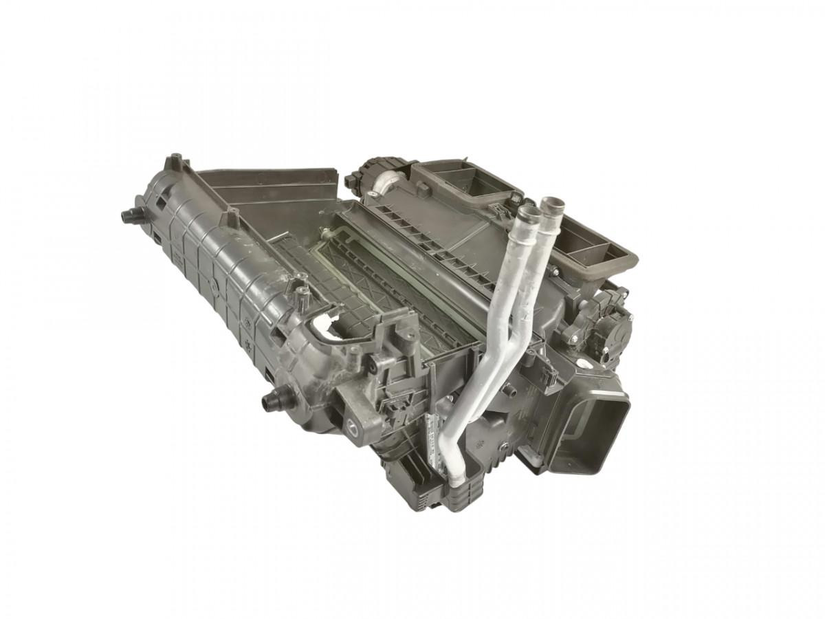 Scania Heating unit 2878950 - Универсальная запчасть для Грузовиков: фото 1 Scania Heating unit 2878950 - Универсальная запчасть для Грузовиков: фото 1