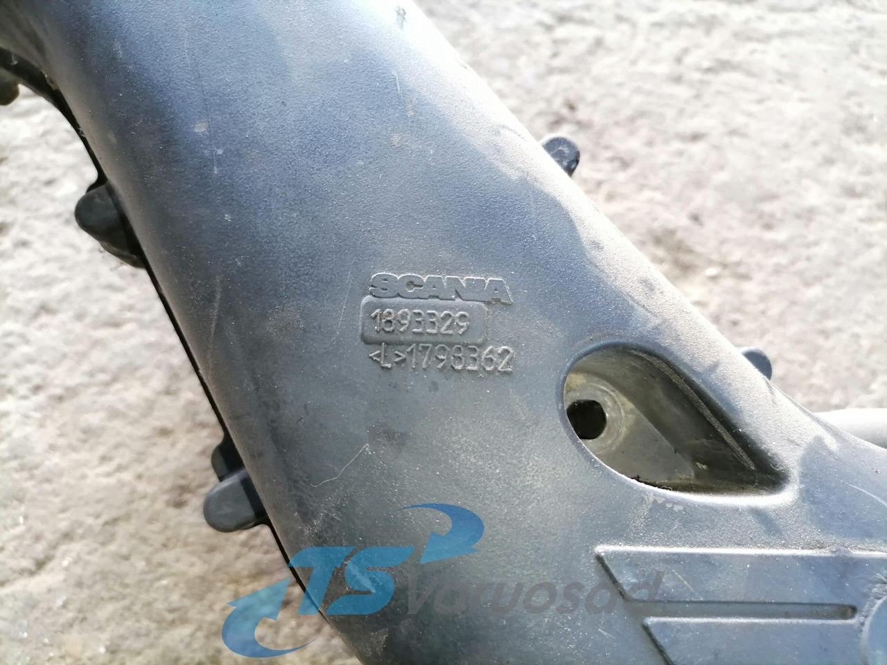 Scania Intake mainfold 1893329 - Впускной коллектор для Грузовиков: фото 2 Scania Intake mainfold 1893329 - Впускной коллектор для Грузовиков: фото 2