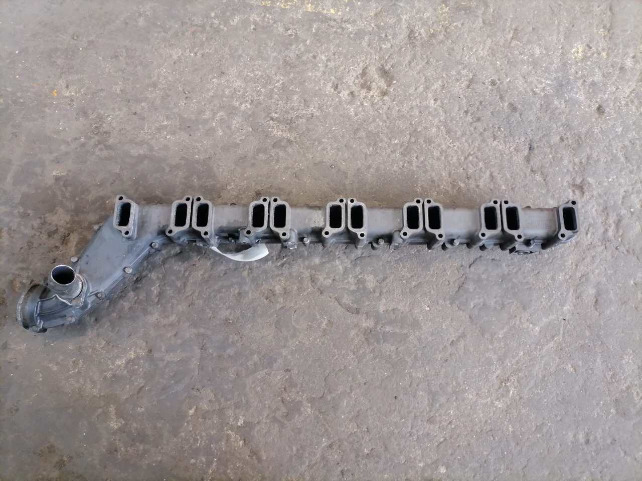 Scania Intake mainfold 1893329 - Впускной коллектор для Грузовиков: фото 3 Scania Intake mainfold 1893329 - Впускной коллектор для Грузовиков: фото 3