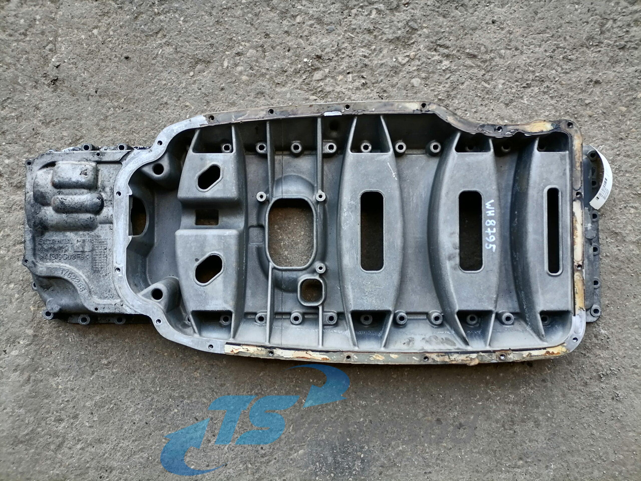 Scania Ladder frame 1762258 - Масляный поддон для Грузовиков: фото 2 Scania Ladder frame 1762258 - Масляный поддон для Грузовиков: фото 2